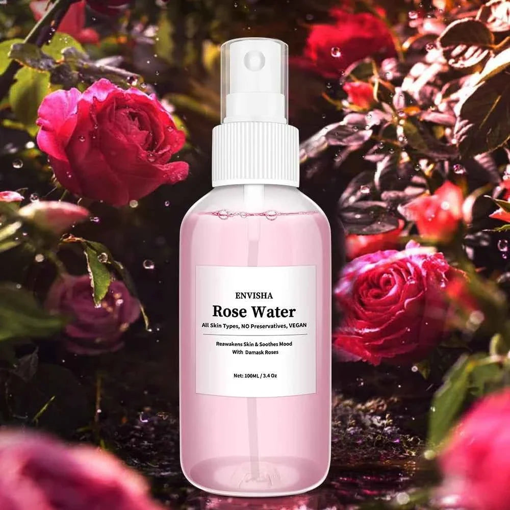 Flacone di tonico viso all’acqua di rose idratante da 100 ml
