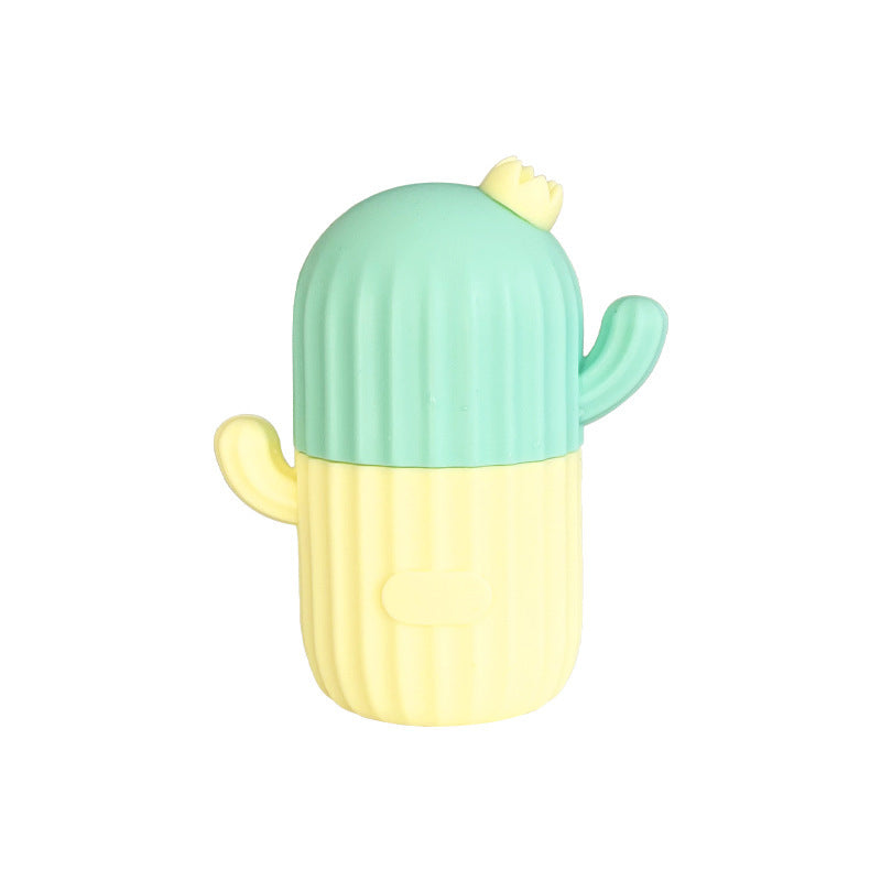 Dettaglio del massaggiatore viso con design a cactus